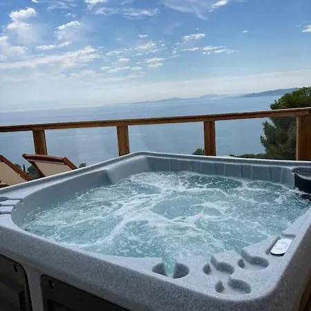 Κάμπινγκ Mobil Vue Exceptionnelle Et - Domaine De L'ile D'or *