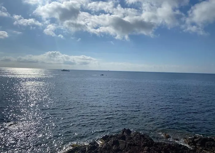 Camping Mobil Vue Exceptionnelle Et - Domaine De L'ile D'or